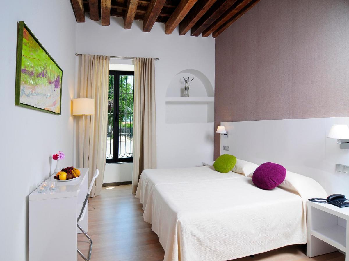 ホテルAmalurra Granada Caparacena 部屋 写真