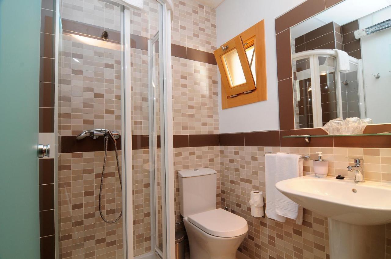 ホテルAmalurra Granada Caparacena 部屋 写真