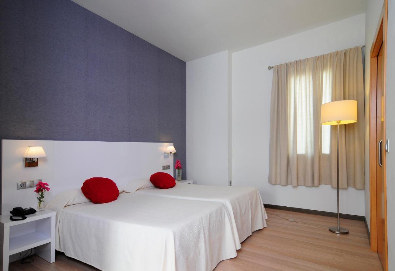 ホテルAmalurra Granada Caparacena 部屋 写真