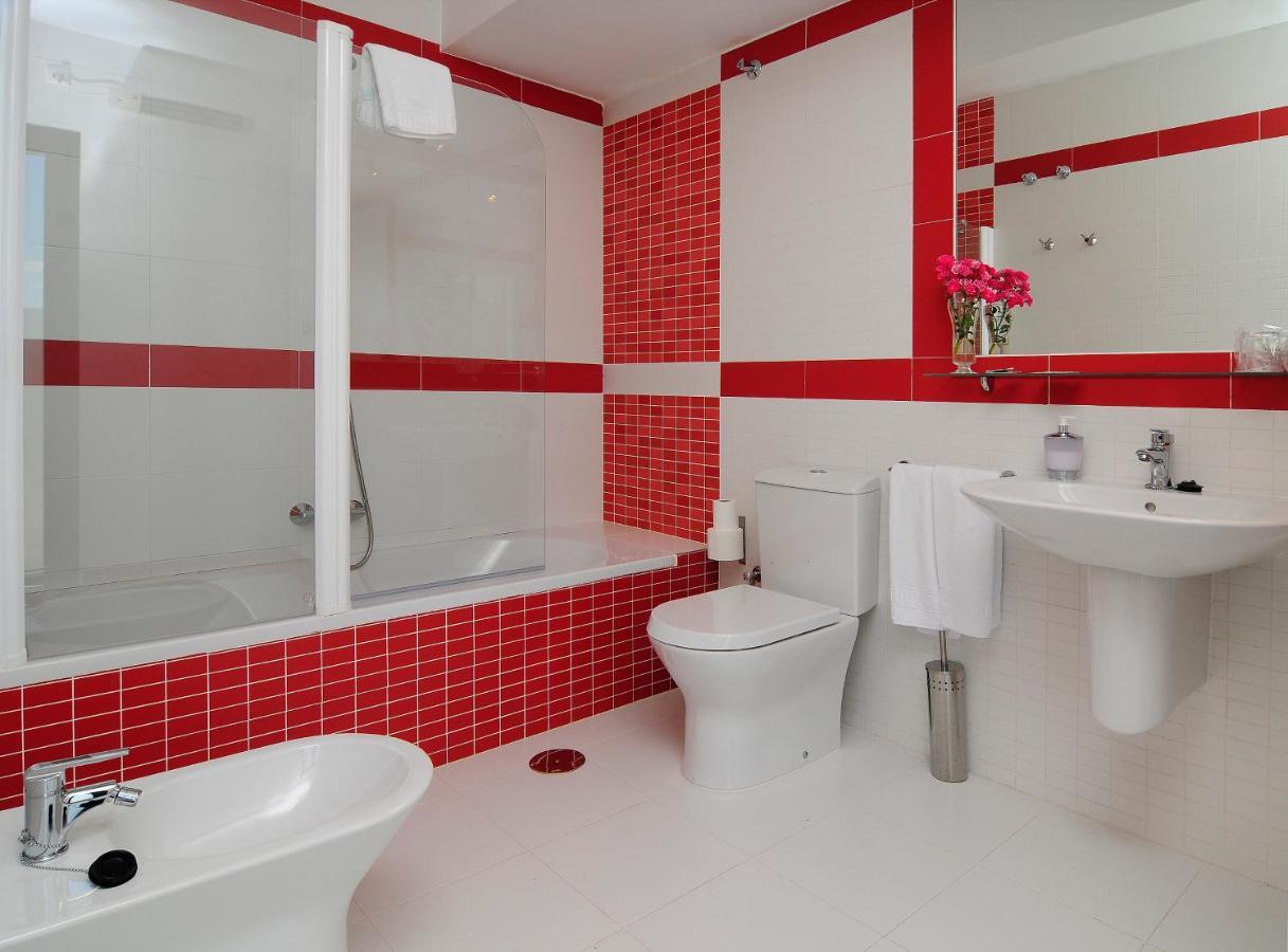 ホテルAmalurra Granada Caparacena 部屋 写真